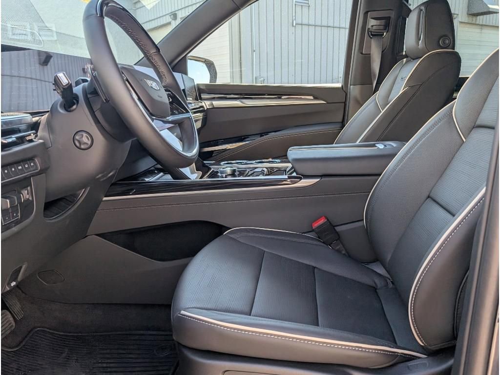 New 2025 Cadillac Escalade Sport w/ Touring Package image 15