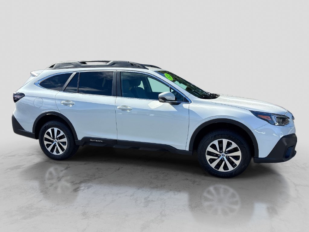 Used 2022 Subaru Outback Premium AWD/4WD image 6