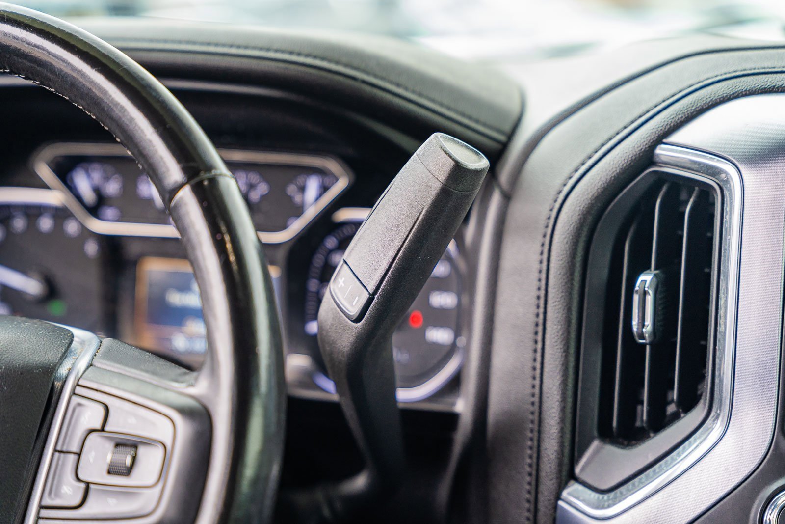 Used 2019 GMC Sierra 1500 SLE w/ SLE Value Package image 27