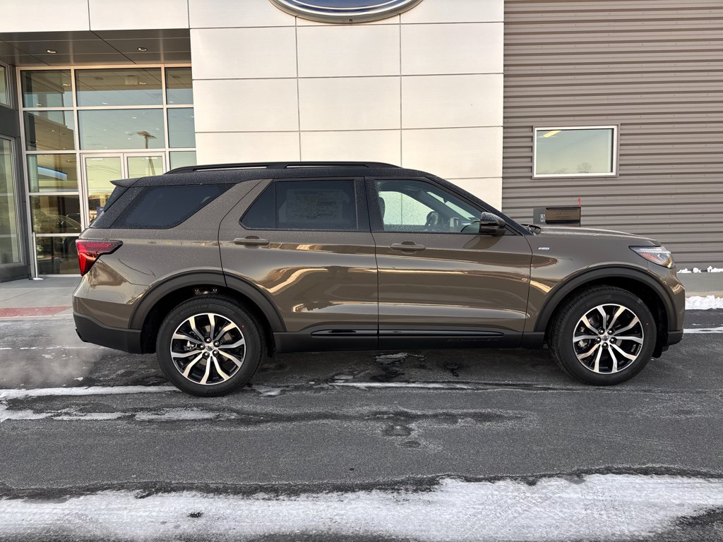 New 2026 Ford Explorer ST-Line AWD/4WD image 11