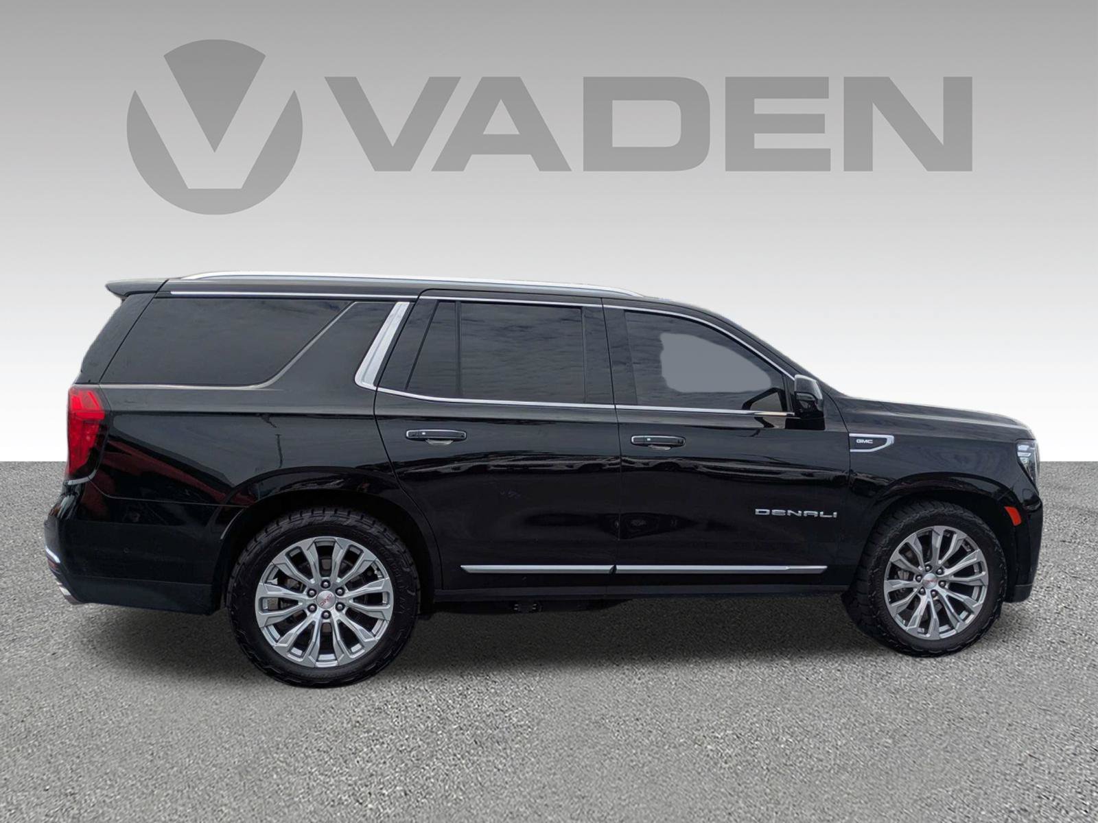 Used 2023 GMC Yukon Denali w/ Denali Reserve Package AWD/4WD image 25