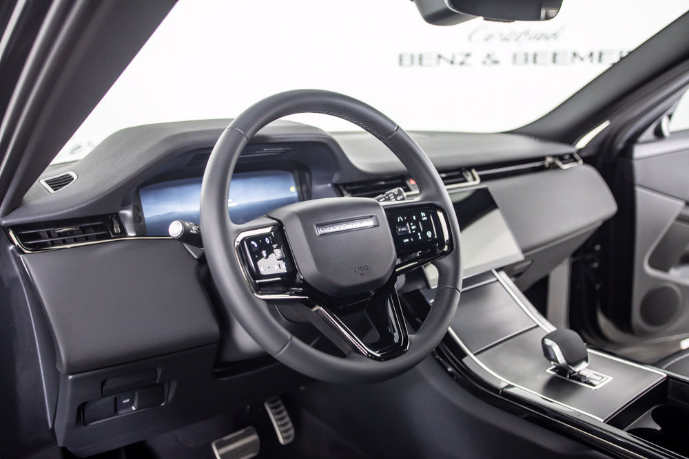 Used 2024 Land Rover Range Rover Evoque Dynamic SE AWD/4WD image 21