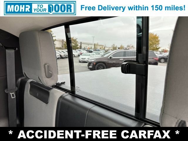 Used 2019 Toyota Tacoma SR image 32