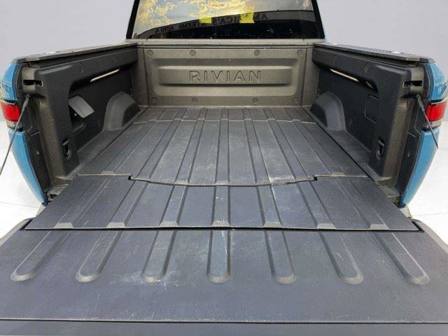Used 2022 Rivian R1T Adventure AWD/4WD image 52