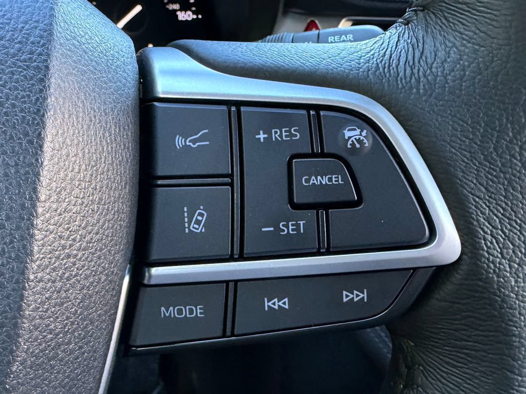Used 2021 Toyota Sienna XLE AWD/4WD image 29