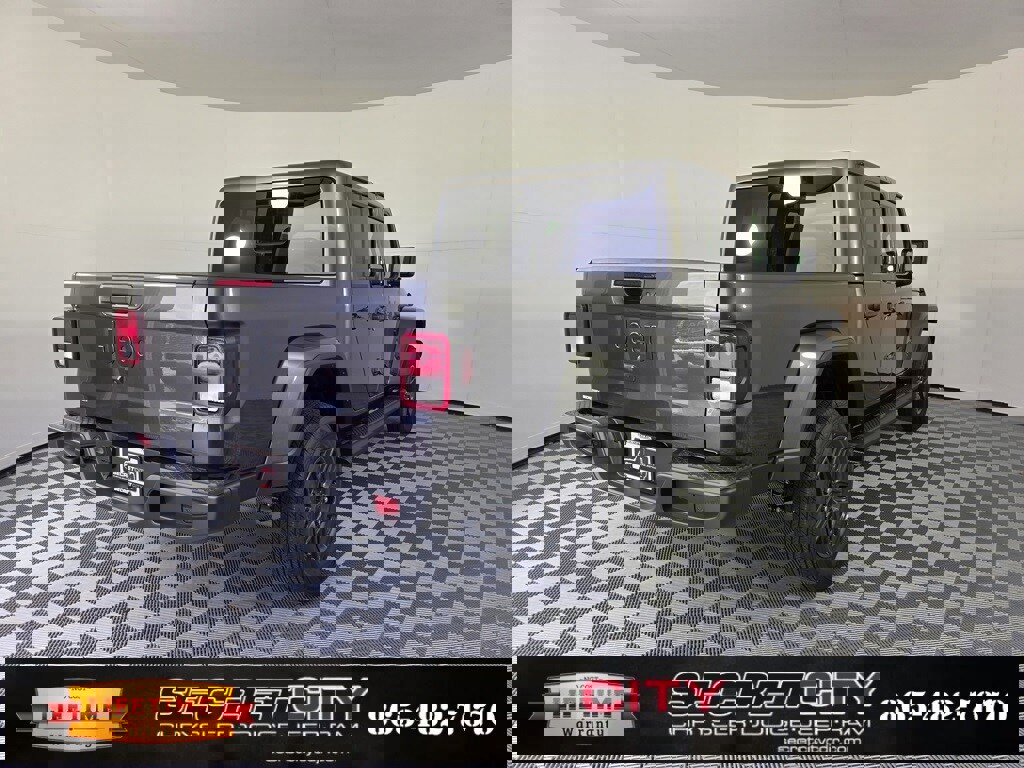 New 2025 Jeep Gladiator Sport image 7