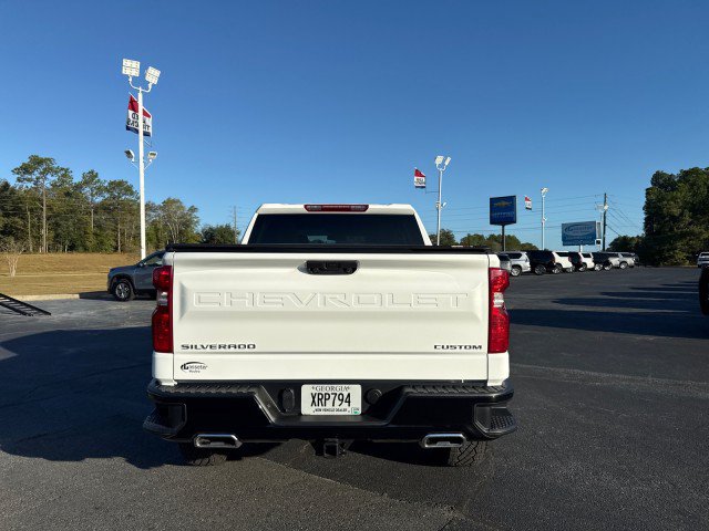 Used 2025 Chevrolet Silverado 1500 Custom Trail Boss AWD/4WD image 5