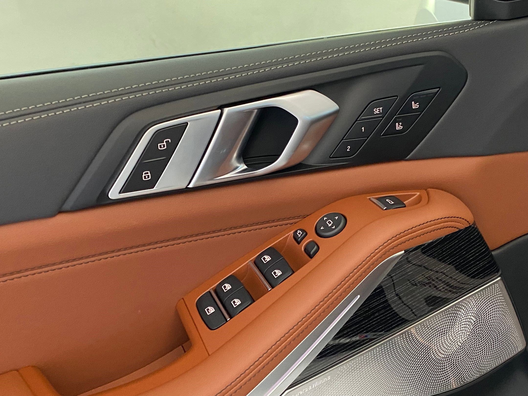 New 2026 BMW X5 M60i image 23