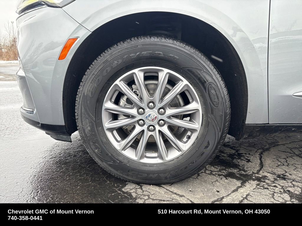 Used 2023 Buick Enclave Premium image 25