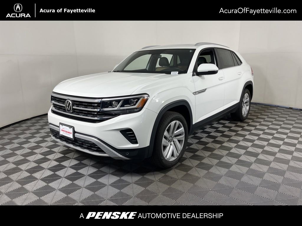 Used 2022 Volkswagen Atlas Cross Sport SE w/ Panoramic Sunroof Package image 1
