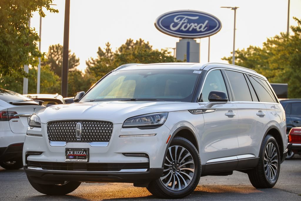 Used 2022 Lincoln Aviator AWD w/ Premium Package image 1