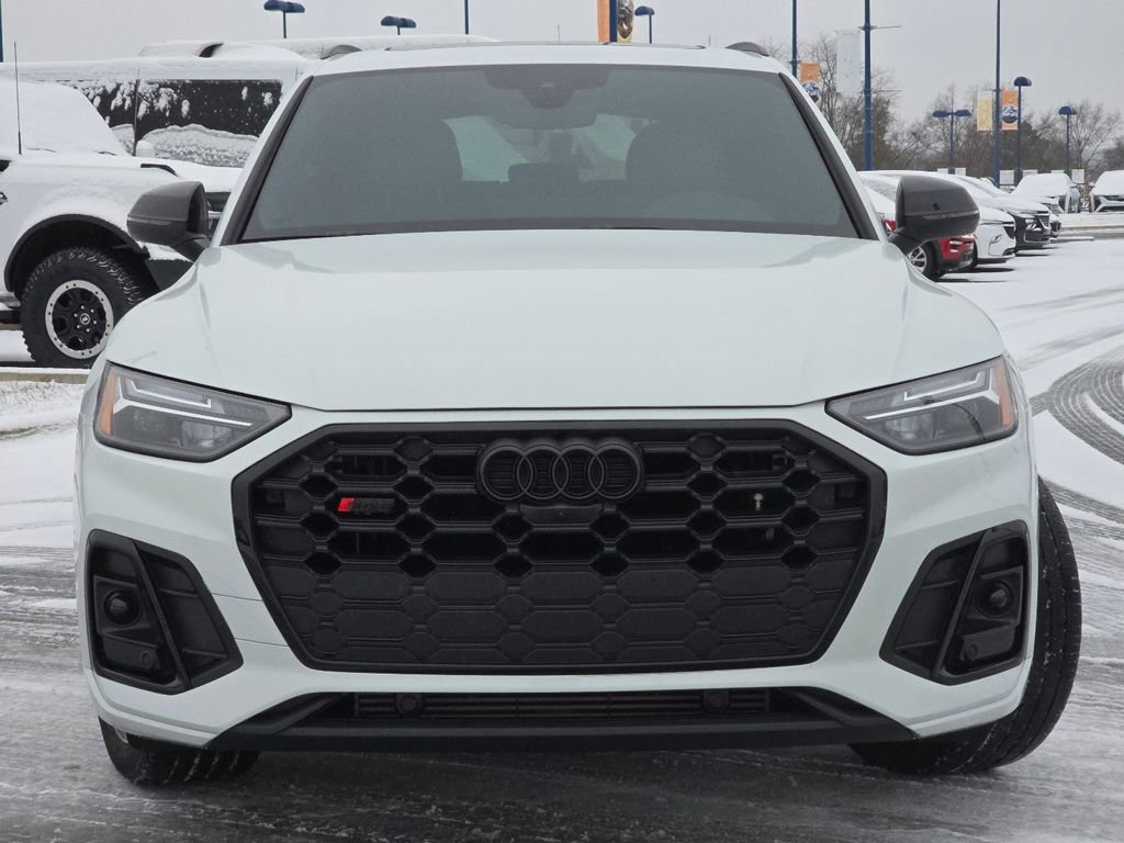 Used 2024 Audi SQ5 Premium Plus w/ Premium Plus Package image 10