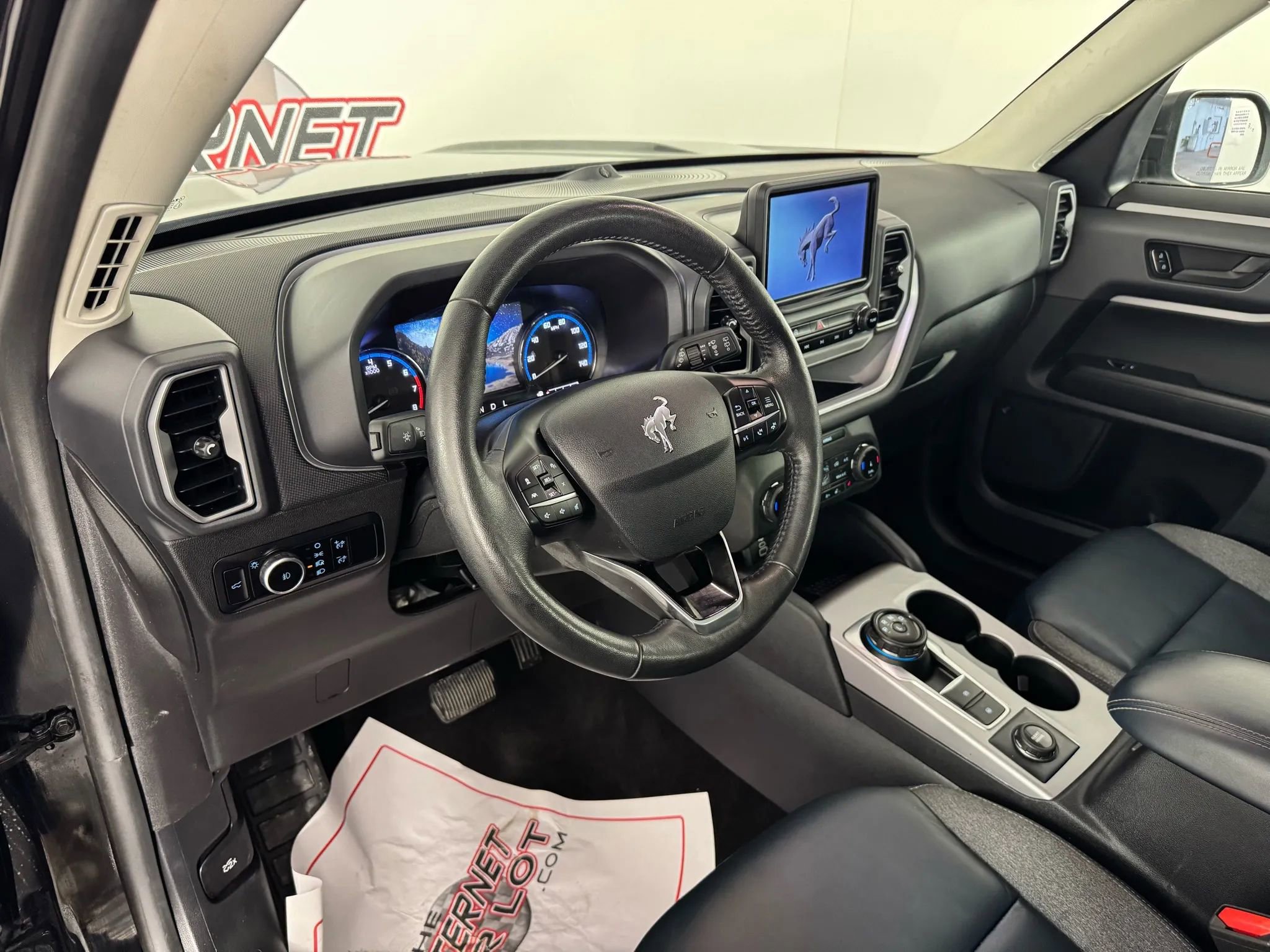 Used 2023 Ford Bronco Sport Outer Banks w/ Tech Package image 10