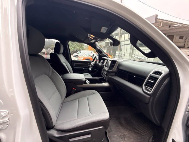 Used 2023 RAM 1500 Big Horn AWD/4WD image 9