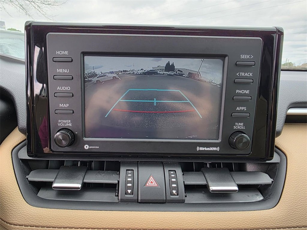 Used 2020 Toyota RAV4 XLE Premium image 20