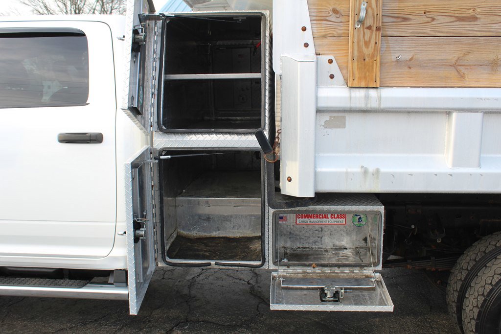 Used 2021 RAM 5500 Tradesman w/ Chrome Appearance Group image 39