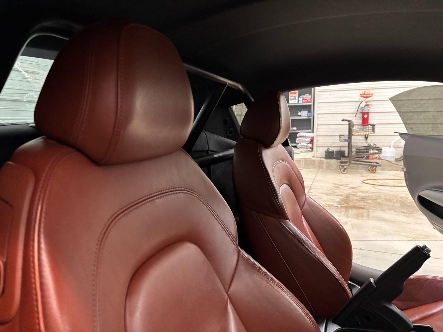 Used 2009 Audi R8 V8 image 25