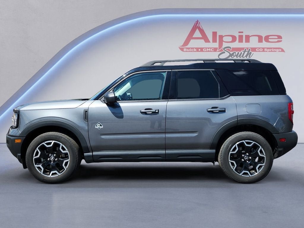 Used 2025 Ford Bronco Sport Outer Banks w/ Outer Banks Tech Package+ AWD/4WD image 2