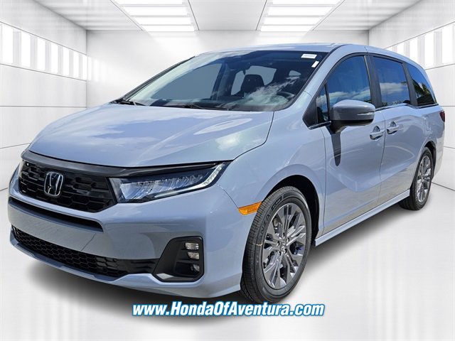 New 2026 Honda Odyssey Touring image 4