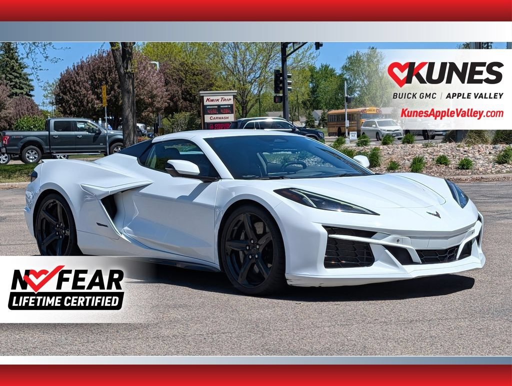 Used 2024 Chevrolet Corvette E-Ray AWD/4WD image 1