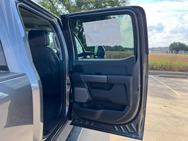 New 2026 Ford F250 Lariat w/ Tremor Off-Road Package AWD/4WD image 28