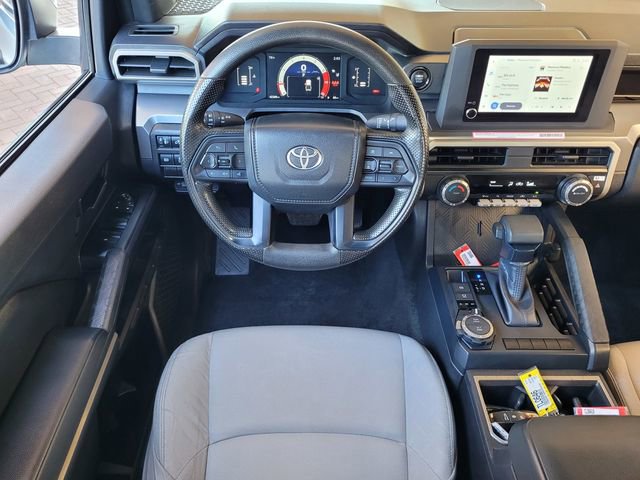 Certified 2024 Toyota Tacoma SR5 AWD/4WD image 19