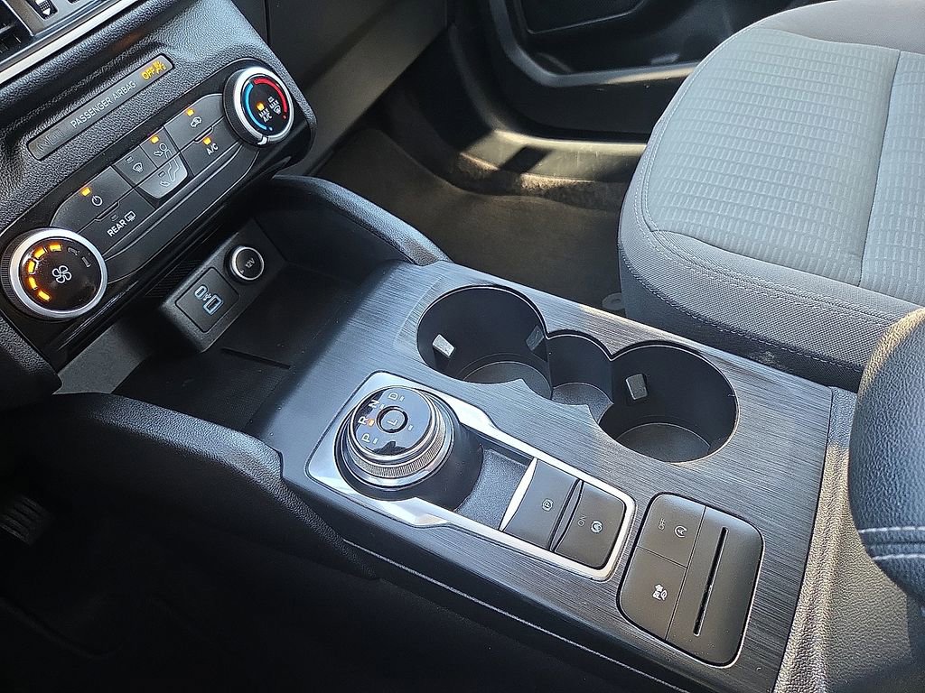 Used 2021 Ford Escape S image 21