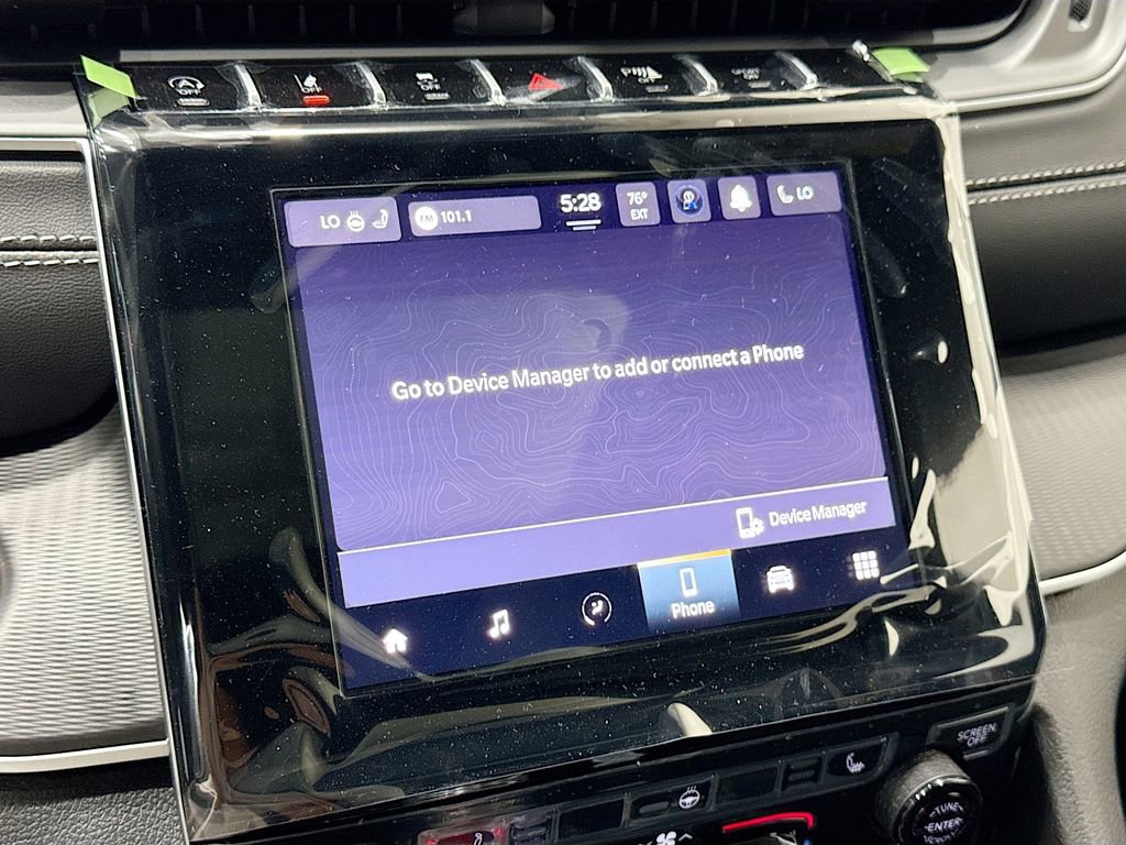 New 2025 Jeep Grand Cherokee L Laredo w/ Luxury Tech Group I image 40