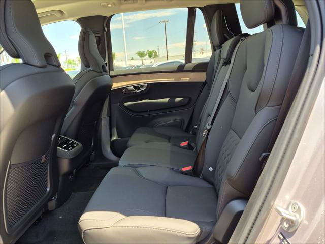 New 2026 Volvo XC90 B5 Core w/ Protection Package AWD/4WD image 12