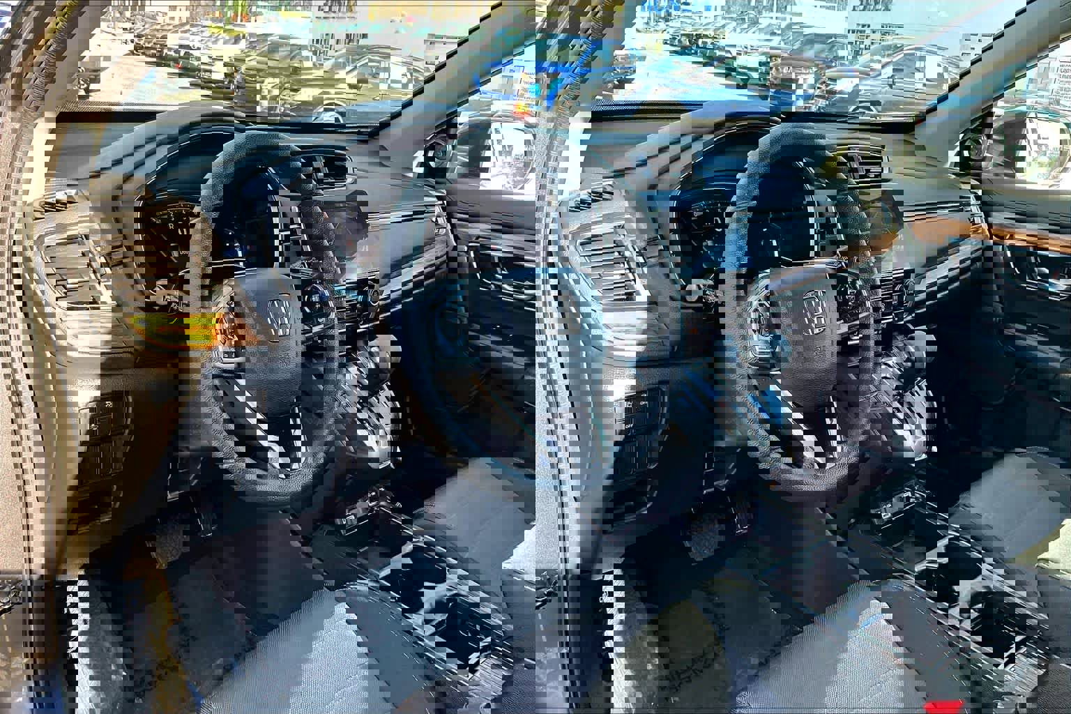 Used 2021 Honda CR-V EX image 16