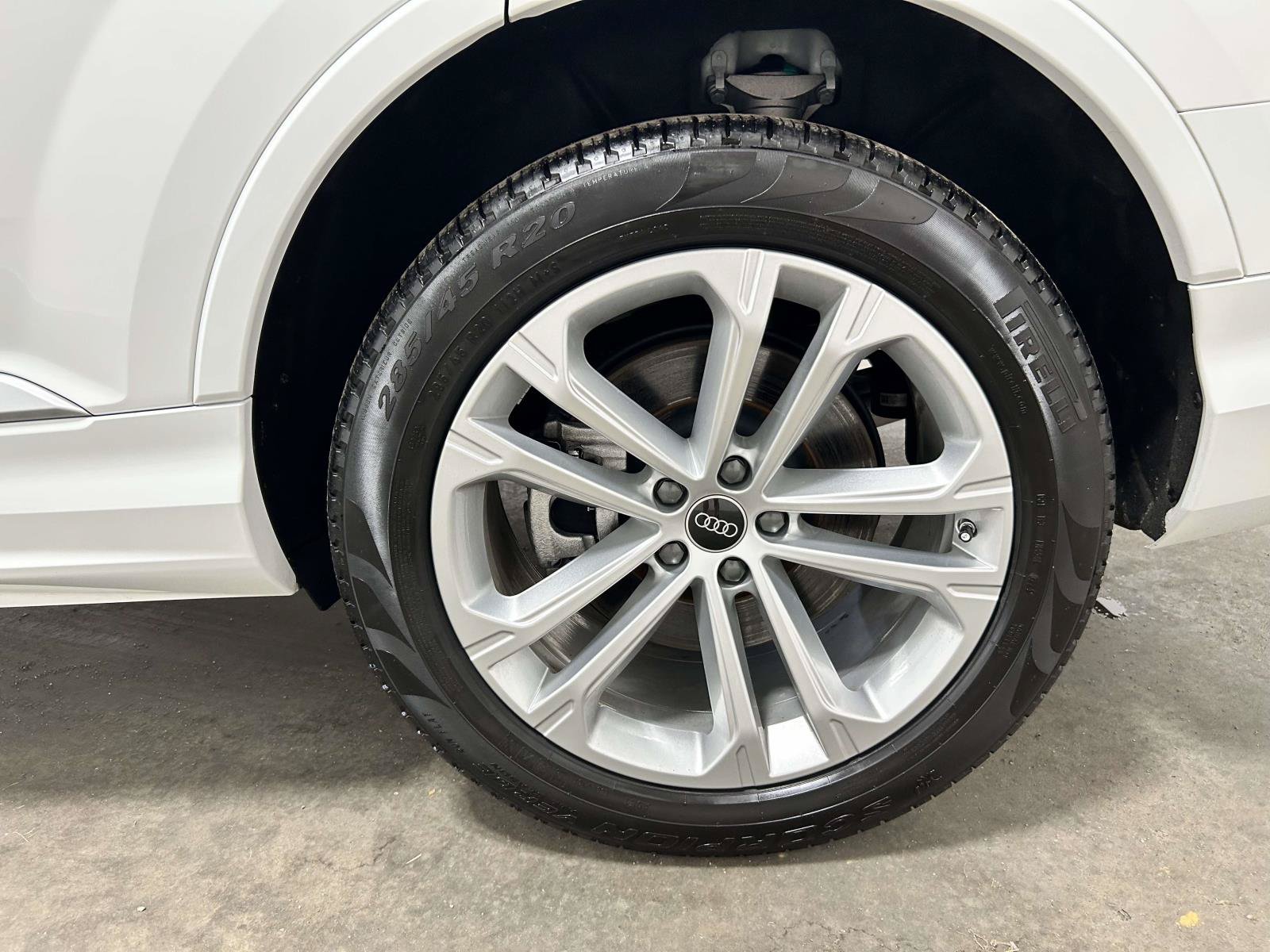 Used 2025 Audi Q7 3.0T Premium Plus AWD/4WD image 7