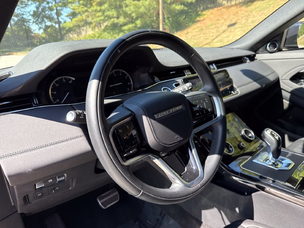 Used 2023 Land Rover Range Rover Evoque R-Dynamic SE AWD/4WD image 14