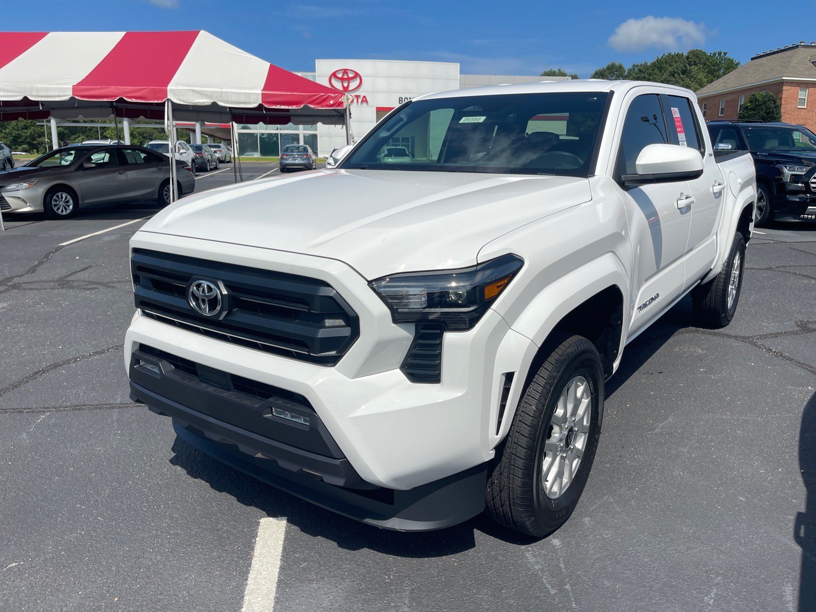 New 2026 Toyota Tacoma SR5 RWD image 3