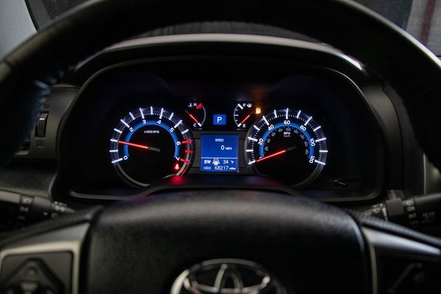 Used 2019 Toyota 4Runner SR5 image 31