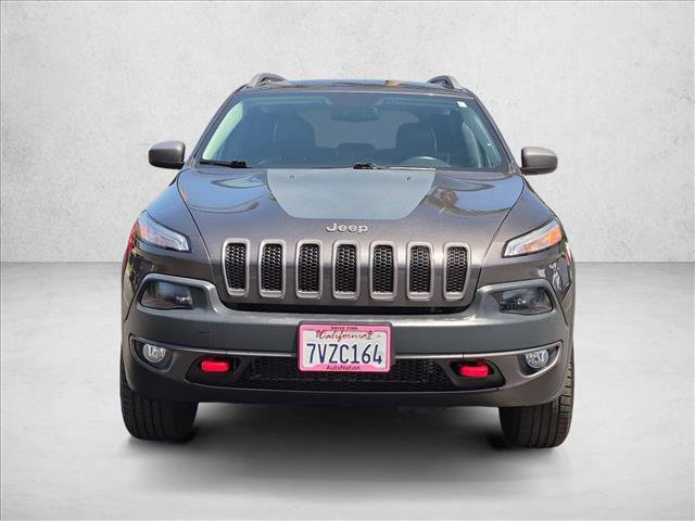 Used 2017 Jeep Cherokee Trailhawk w/ Comfort/Convenience Group AWD/4WD image 2