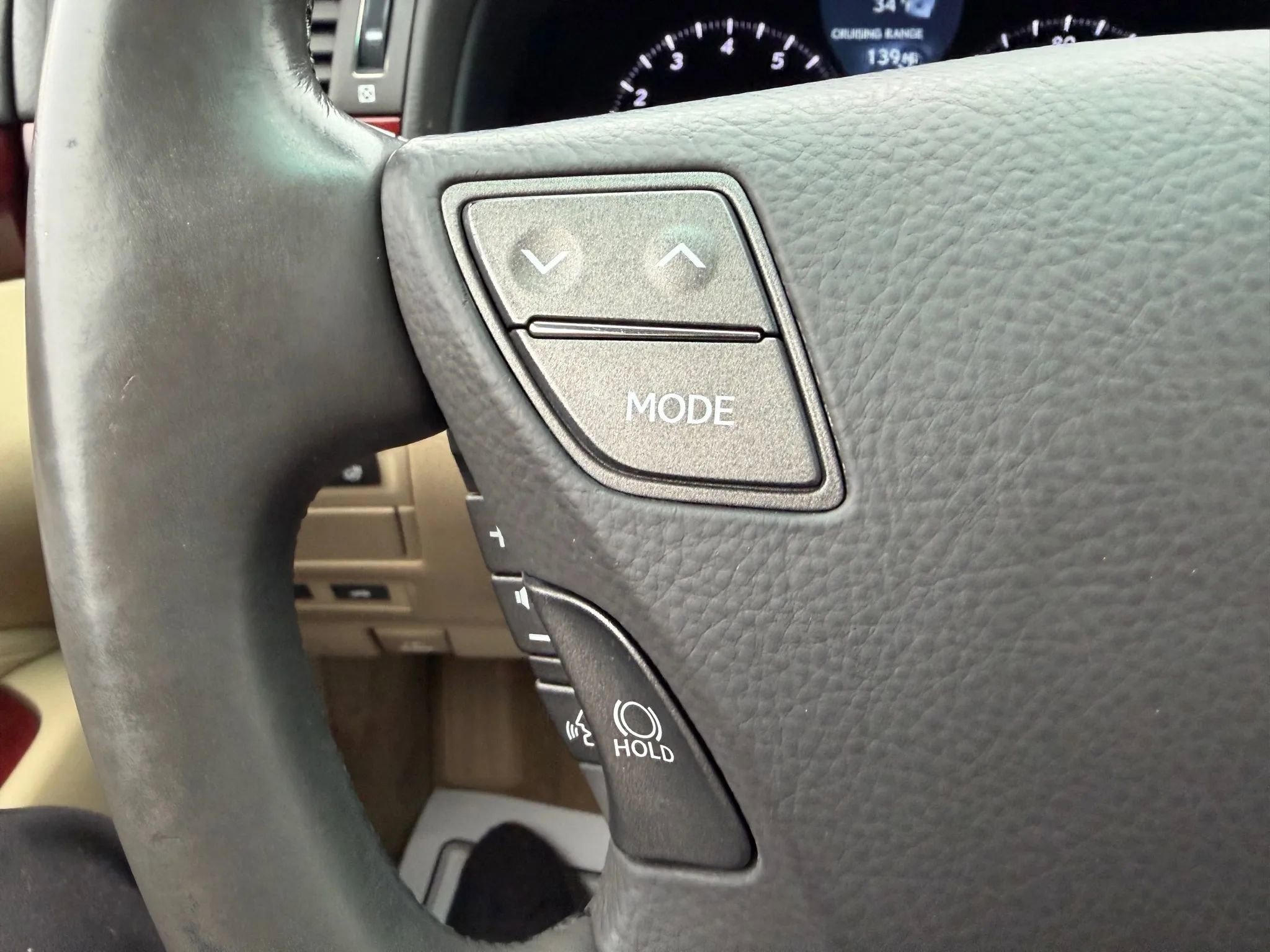 Used 2008 Lexus LS 460 L image 32