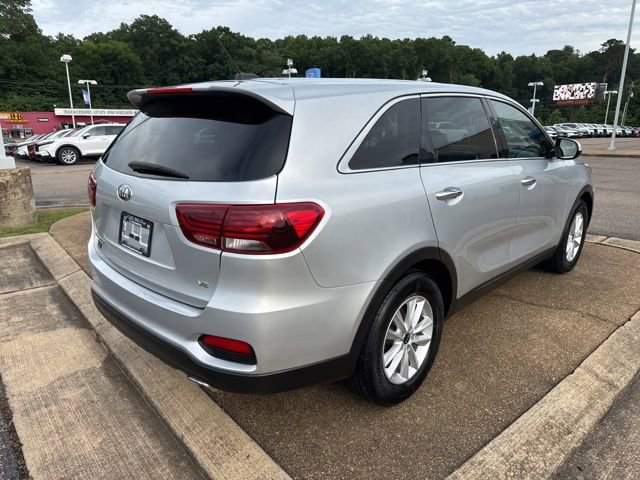 Used 2020 Kia Sorento FWD V6 image 5