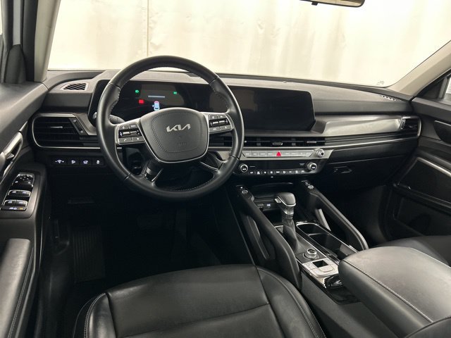 Used 2025 Kia Telluride S AWD/4WD image 21