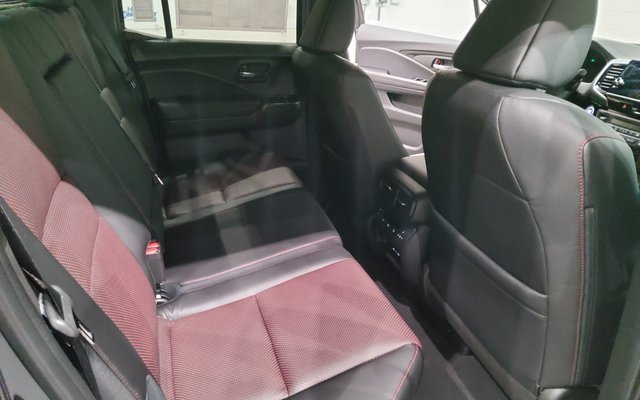 New 2026 Honda Ridgeline Black Edition image 14