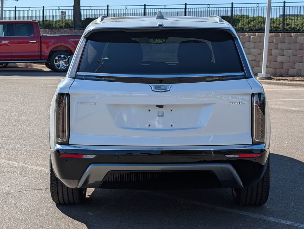 New 2026 Cadillac Vistiq Premium Luxury w/ LPO, Floor Liner Package AWD/4WD image 3