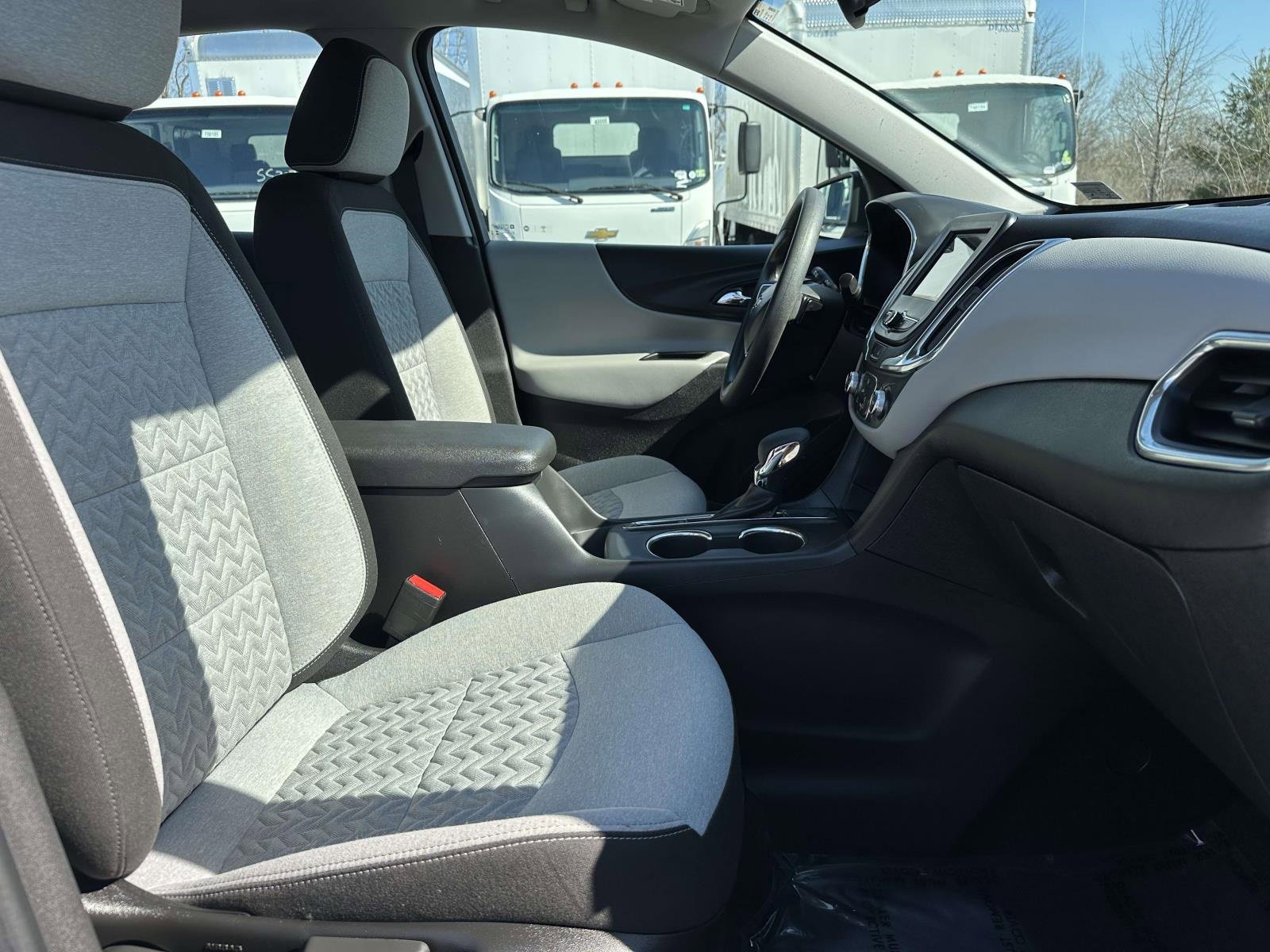 Certified 2024 Chevrolet Equinox LS w/ Driver Confidence II Package image 26