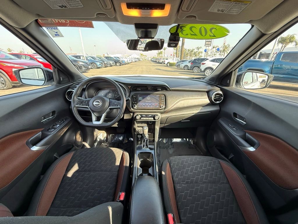 Certified 2023 Nissan Kicks SR w/ Interior Electronics Package image 15
