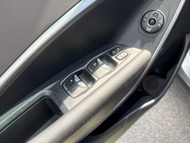 Used 2018 Hyundai Santa Fe SE FWD image 10