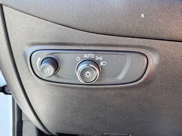 Used 2022 Chevrolet Equinox LT AWD/4WD image 26