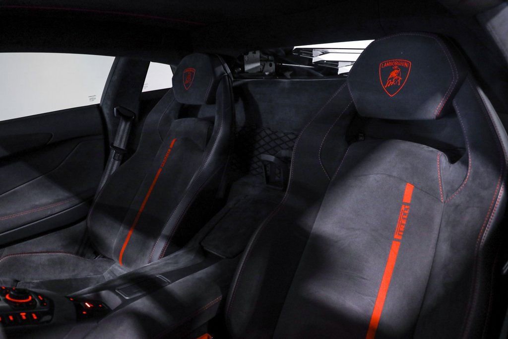Used 2016 Lamborghini Aventador LP 700-4 AWD/4WD image 36