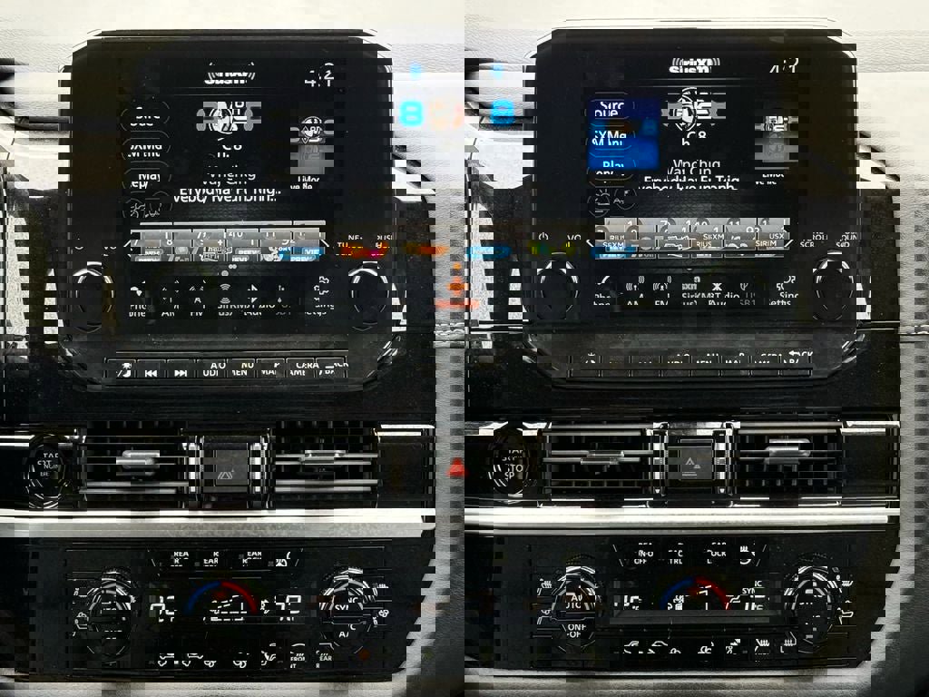 Used 2025 Nissan Pathfinder Platinum image 25