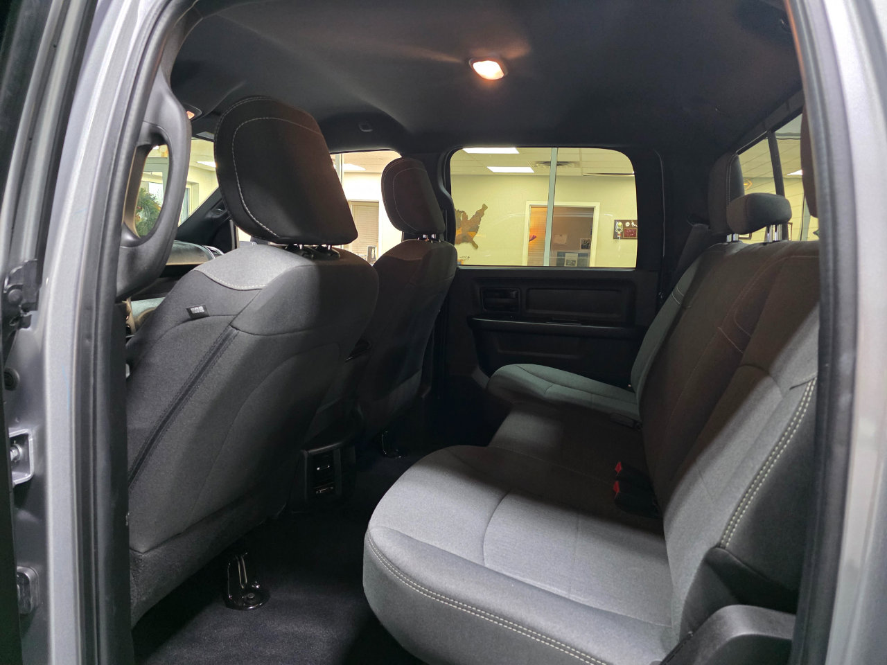 Used 2024 RAM 3500 Tradesman w/ Safety Group image 19