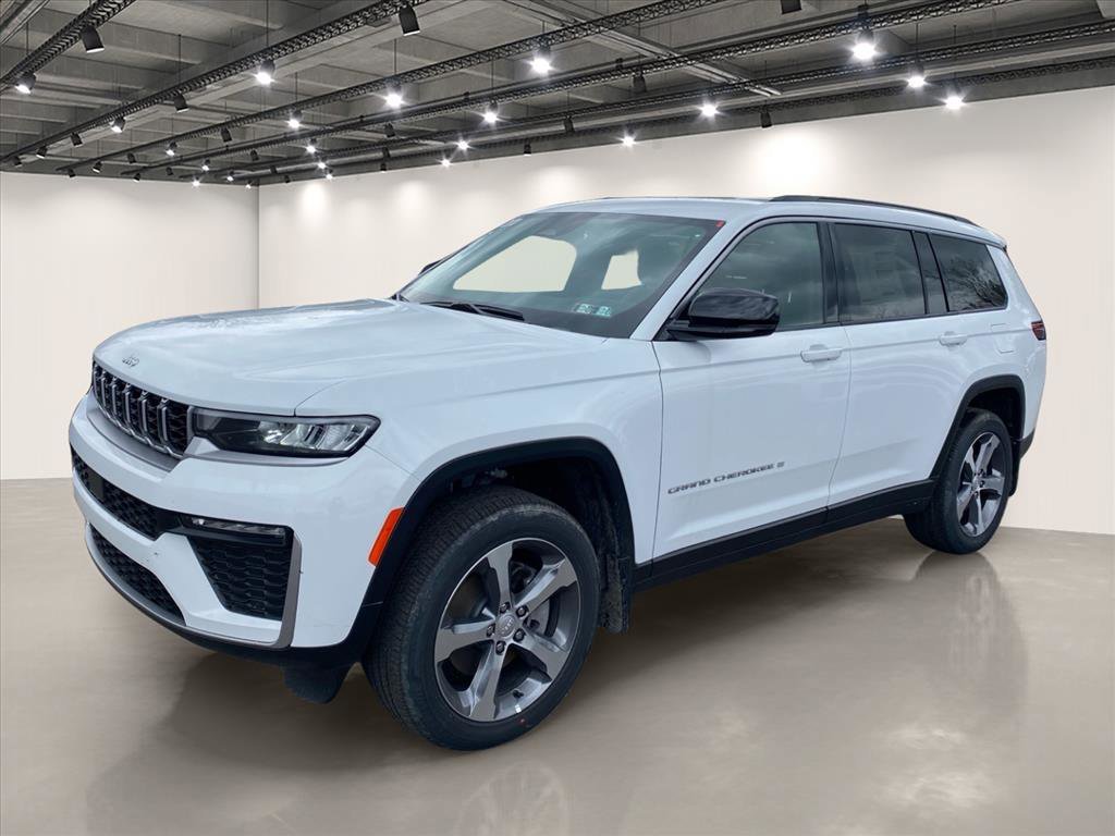 New 2026 Jeep Grand Cherokee L Limited w/ Trailer Tow Package AWD/4WD image 2
