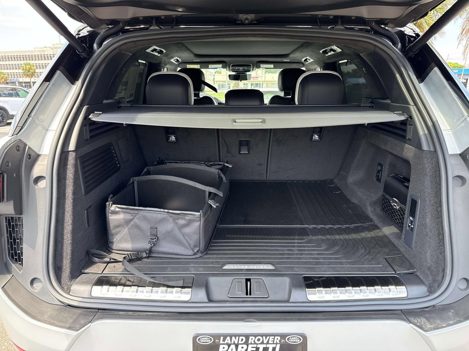 New 2025 Land Rover Range Rover Sport Autobiography image 6