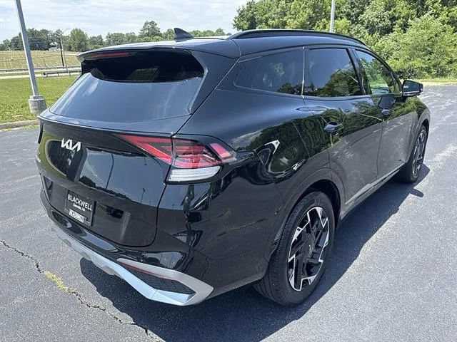 Certified 2025 Kia Sportage SX FWD image 6